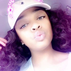 Meet your Posher, Kiera